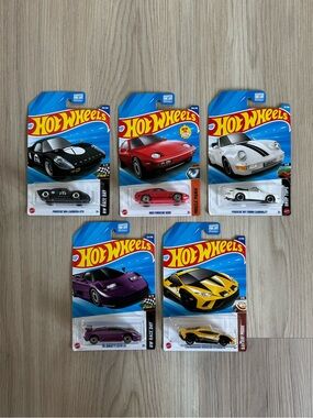 Hot Wheels Porsche & Lamborghini (Sealed)